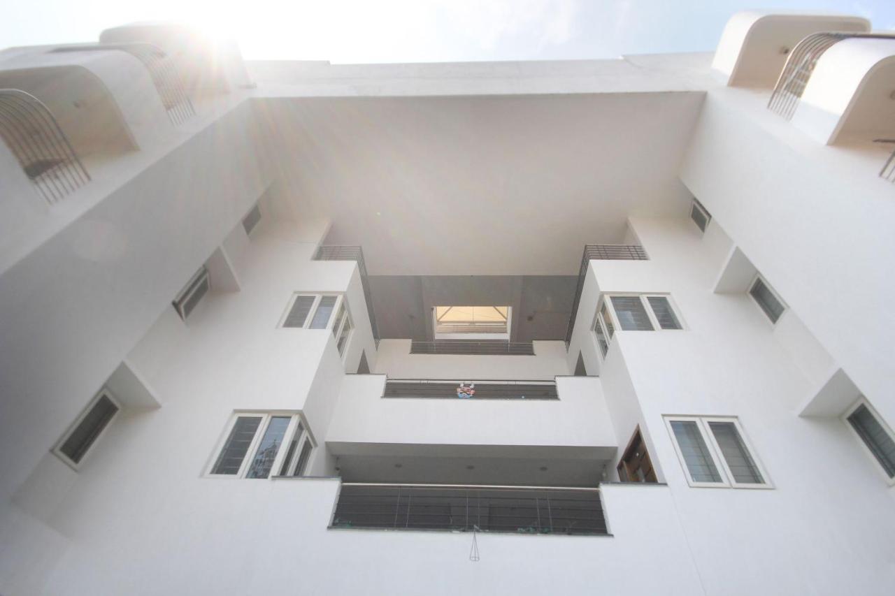 ฮอไรซัน ไฮส์ เซอร์วิซ อพาร์ตเมนต์ Hotel โคอิมบาทอร์ ภายนอก รูปภาพ